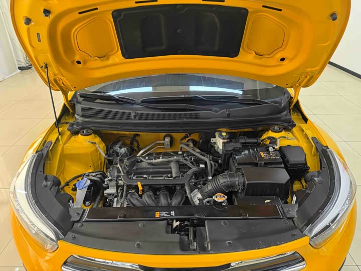 Kia KX1 2021 2021款 1.4L CVT天窗款