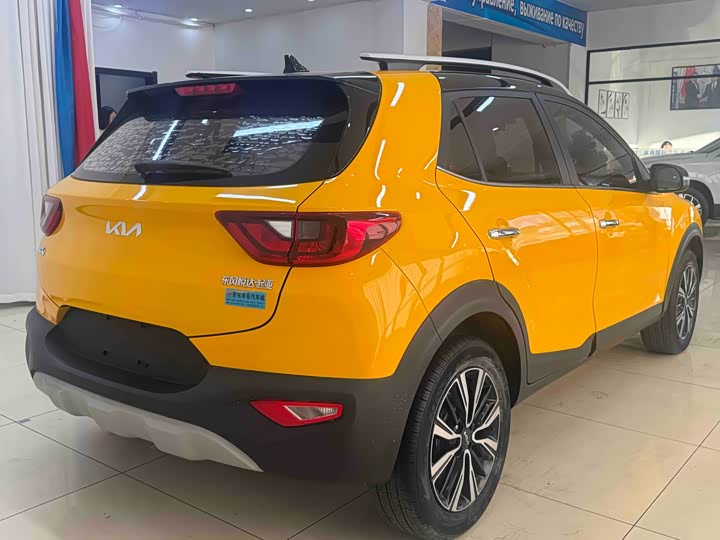 Kia KX1 2021 2021款 1.4L CVT天窗款