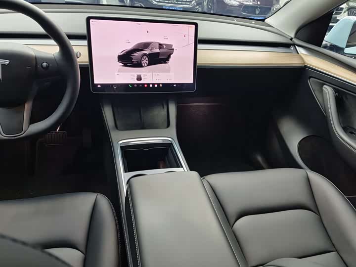 Tesla Model Y 2024 2024款 后轮驱动版