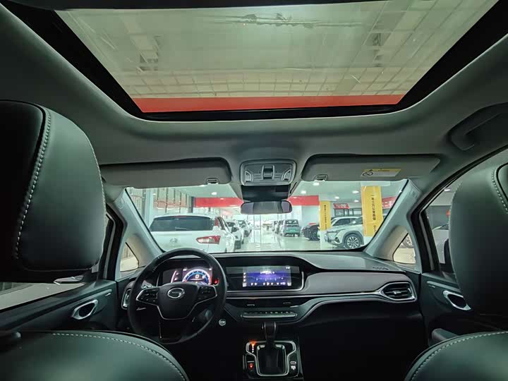 GAC Trumpchi M6 2023 2023款 PRO 270T DCT豪华版