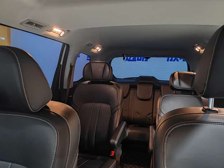 GAC Trumpchi M6 2023 2023款 PRO 270T DCT豪华版