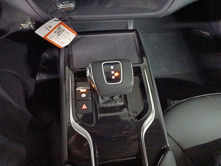 Hongqi E-QM5 2024 2024款 500km 出行版