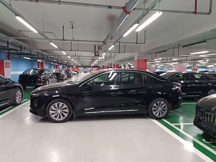 Hongqi E-QM5 2024 2024款 500km 出行版