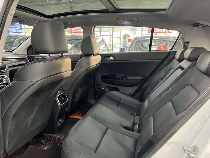 Kia KX5 2021 2021款 1.6T 自动两驱豪华版