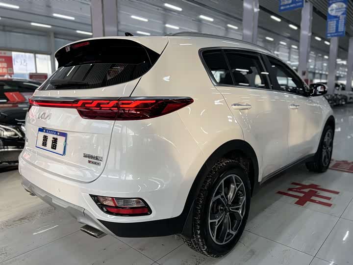 Kia KX5 2021 2021款 1.6T 自动两驱豪华版