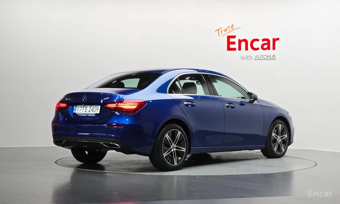 Mercedes-Benz A-Class 2019 A220 Sedan