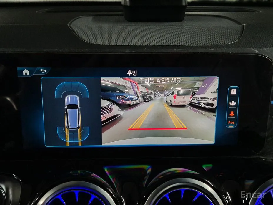 Mercedes-Benz GLB-Class 2020 AMG GLB35 4MATIC