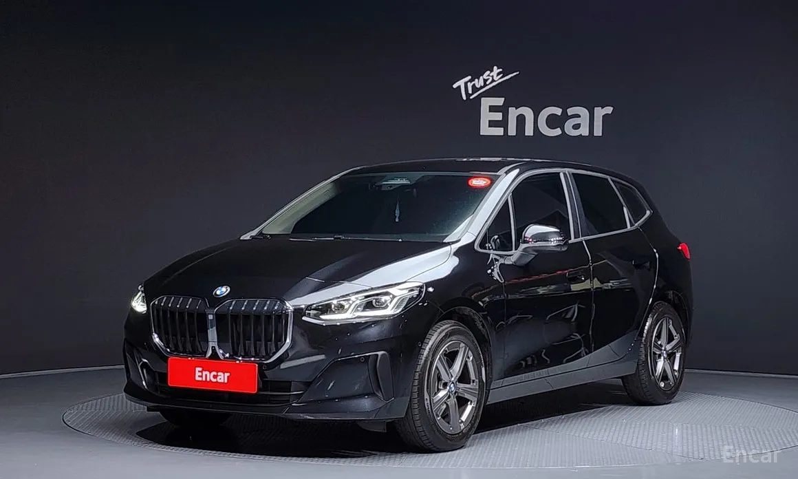 BMW 2 Series 2022 220i Advantage