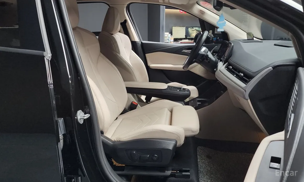 BMW 2 Series 2022 220i Advantage