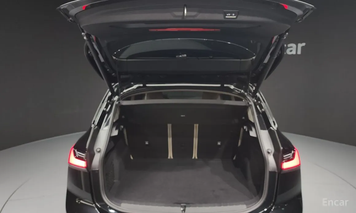 BMW 2 Series 2022 220i Advantage