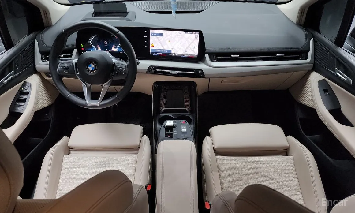 BMW 2 Series 2022 220i Advantage