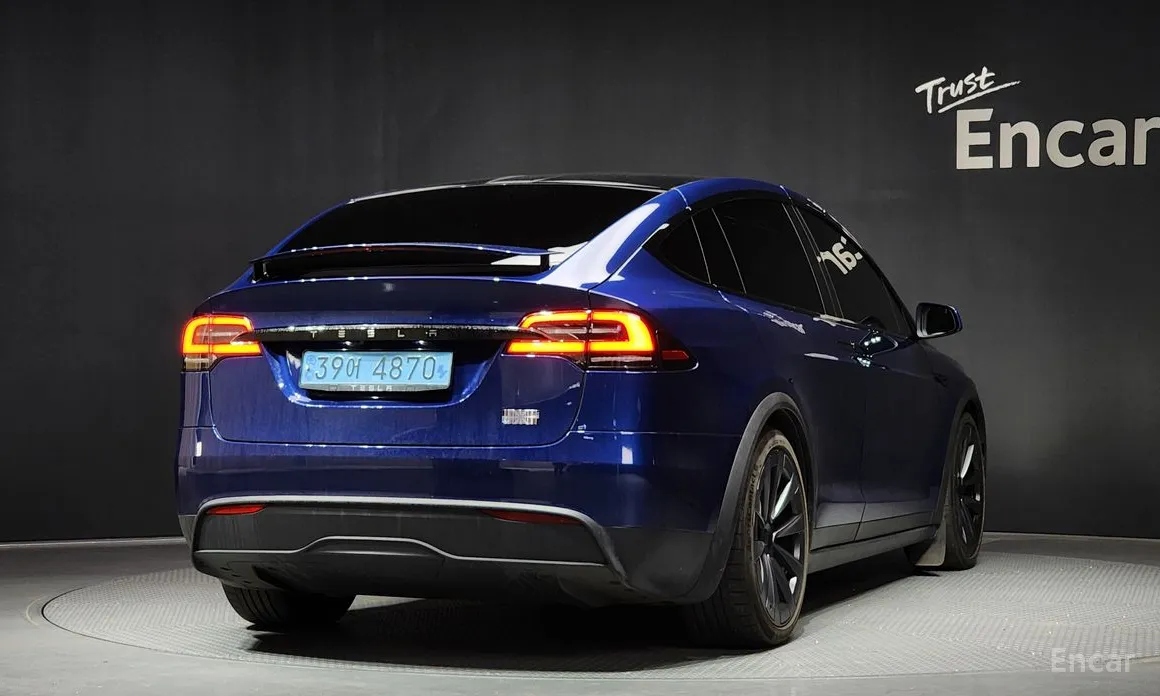 Tesla Model X 2018 Plaid