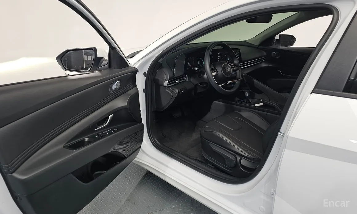 Hyundai Avante 2023 1.6