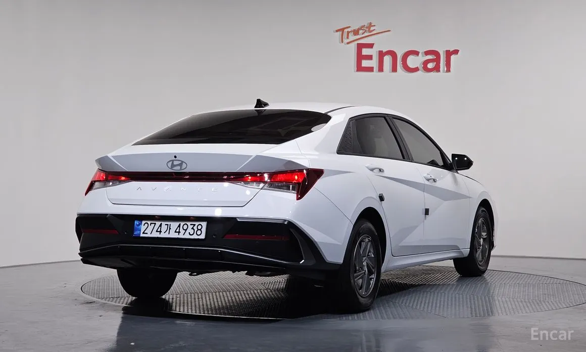 Hyundai Avante 2023 1.6
