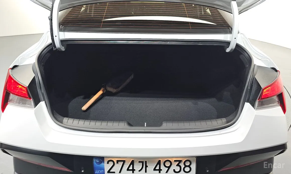 Hyundai Avante 2023 1.6