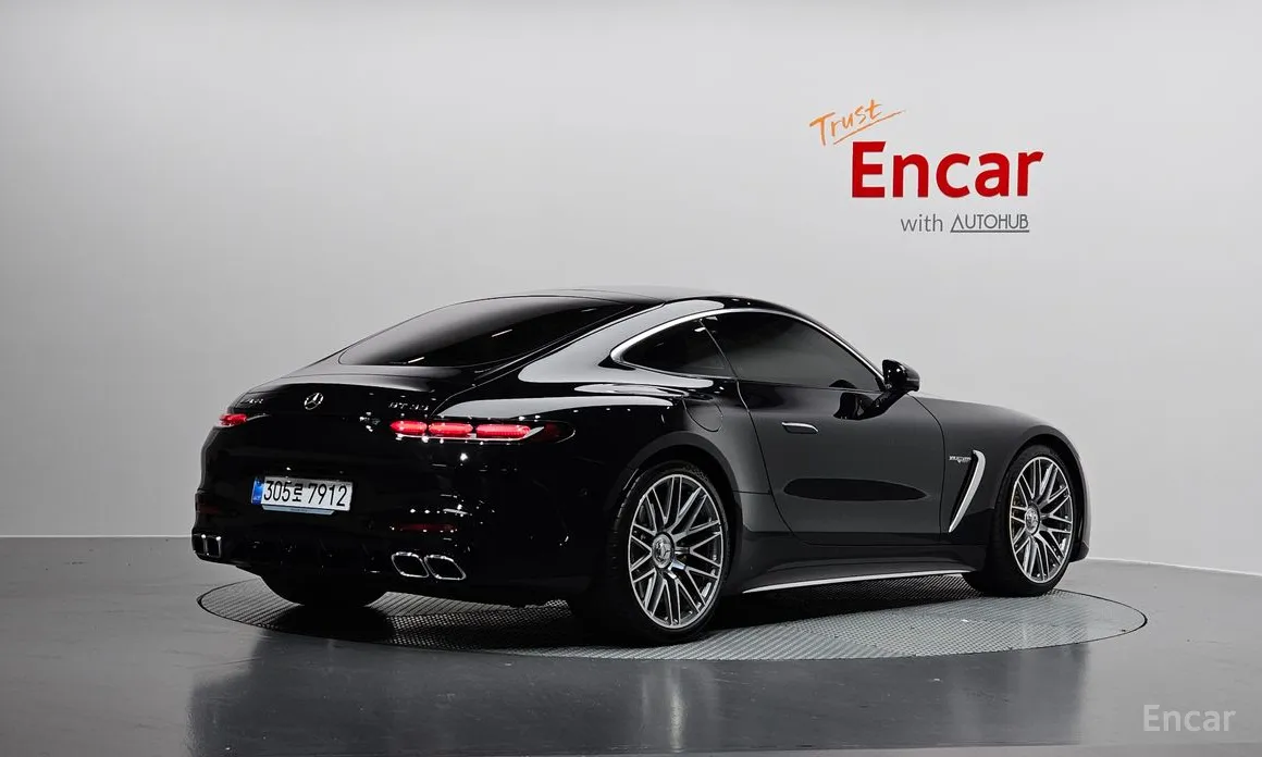 2025 Mercedes-Benz AMG GT
