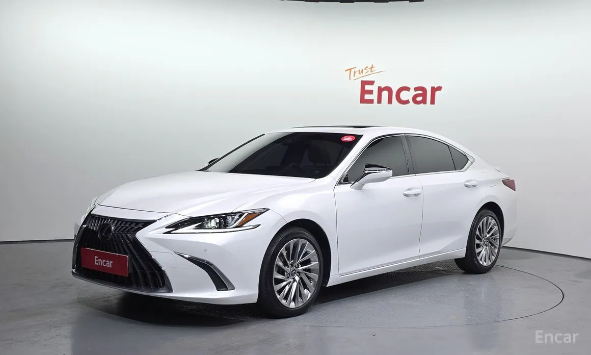 Lexus ES 2018 Luxury Plus