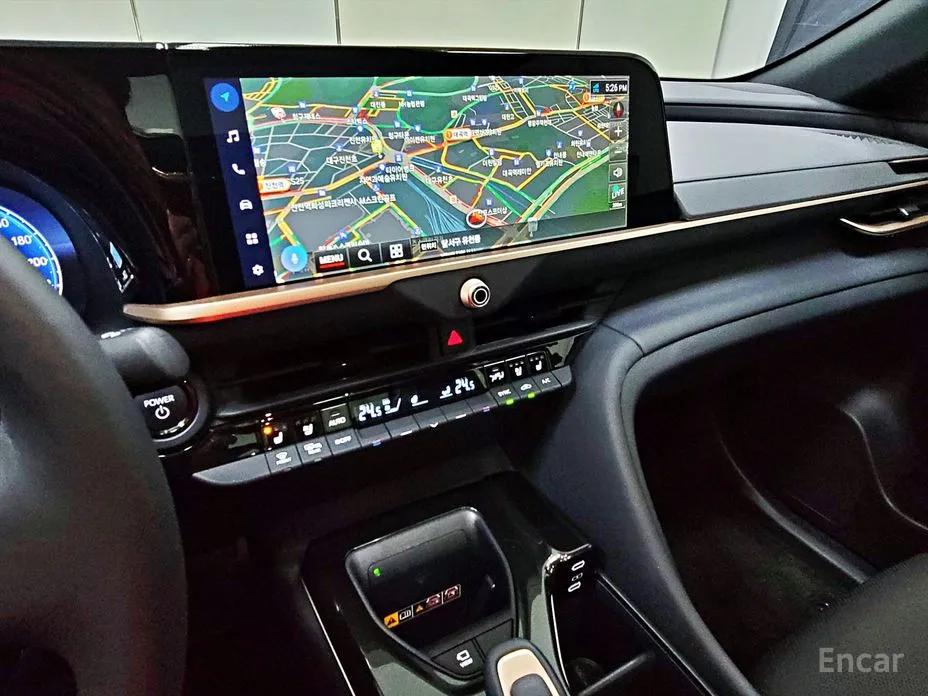 Toyota Crown 2023 2.5 4WD Hybrid