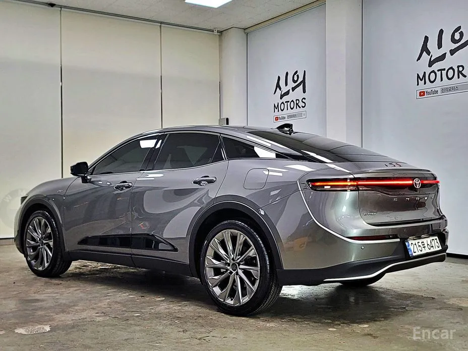 Toyota Crown 2023 2.5 4WD Hybrid