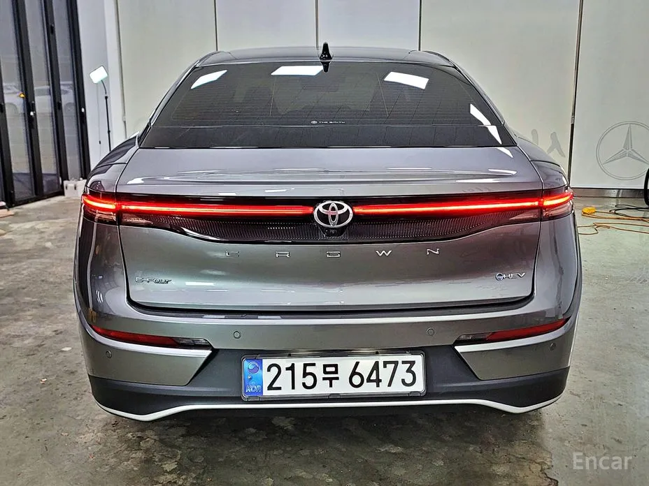 Toyota Crown 2023 2.5 4WD Hybrid