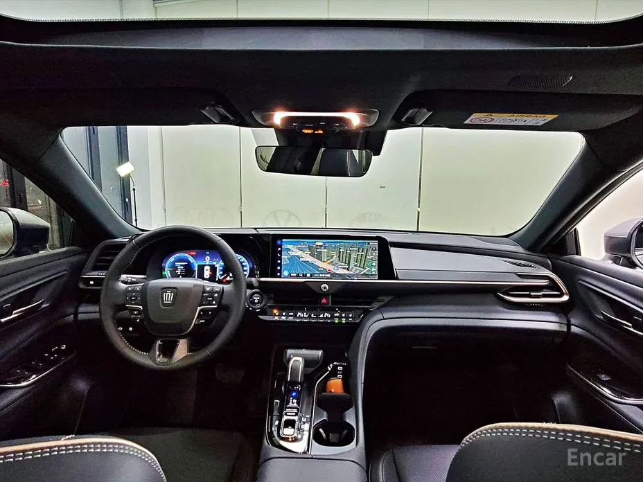 Toyota Crown 2023 2.5 4WD Hybrid