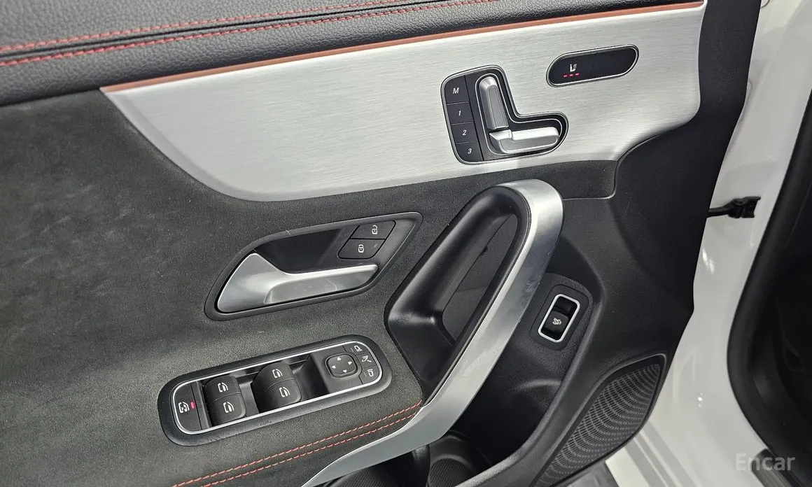 Mercedes-Benz CLA-Class 2020 CLA250 4MATIC