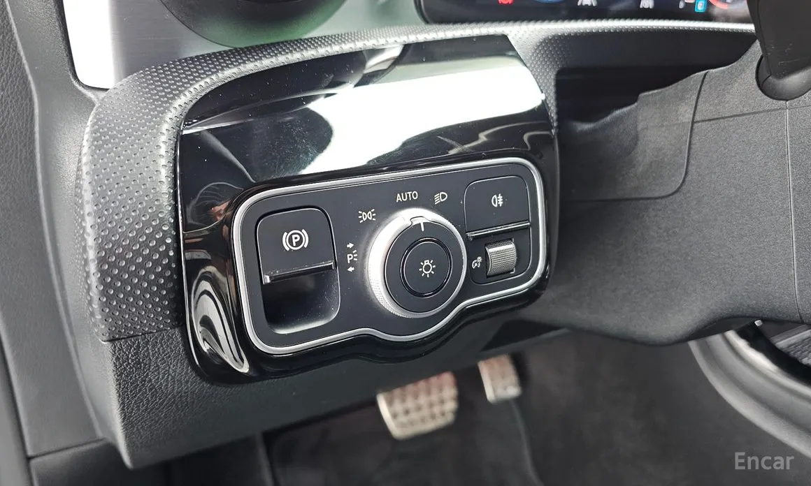 Mercedes-Benz CLA-Class 2020 CLA250 4MATIC