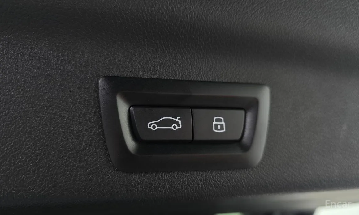 BMW X1 2023 sDrive 20i xLine