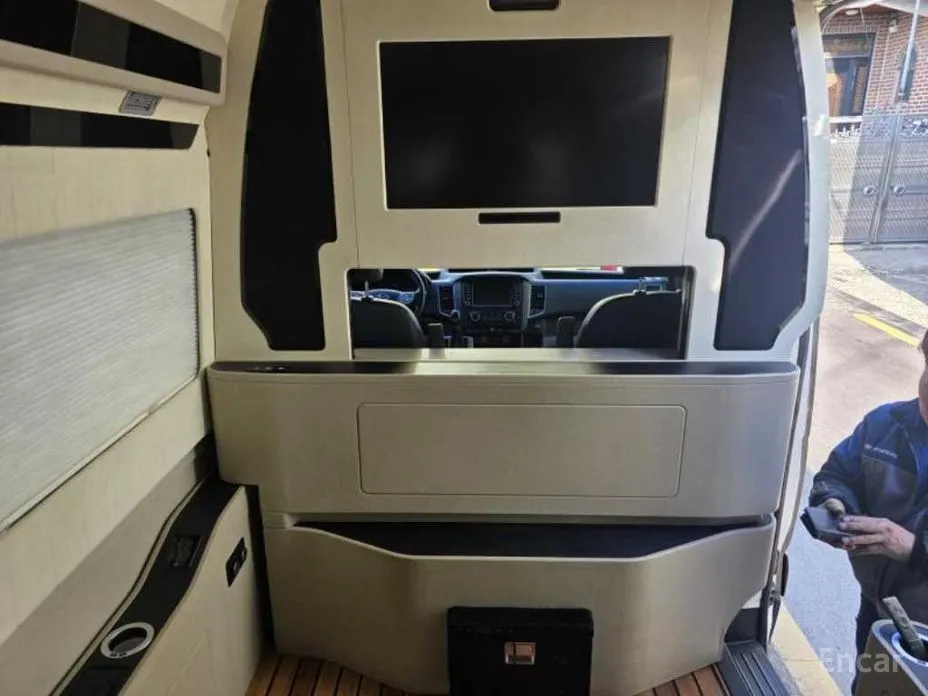 Hyundai Solati 2015 Limousine