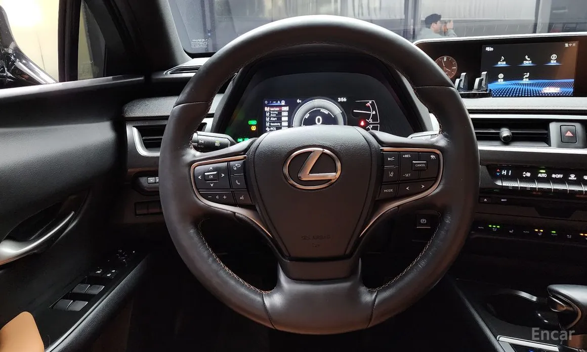 Lexus UX 2019 2.0 2WD