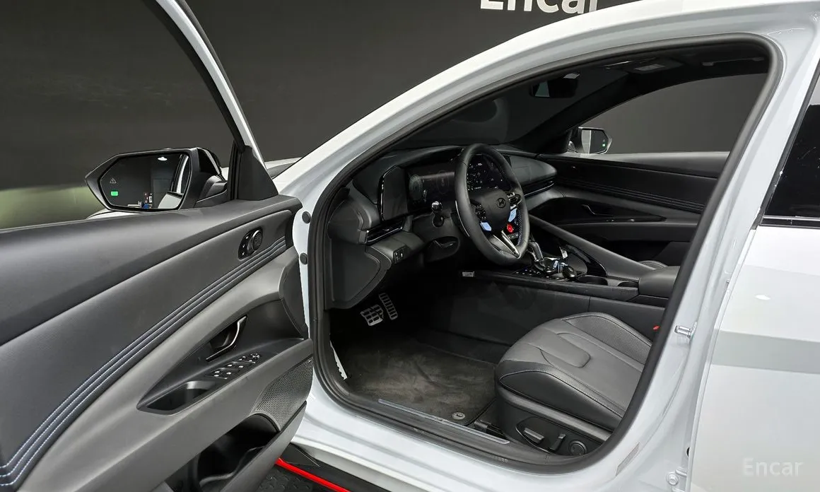 Hyundai Avante 2023 2.0 N