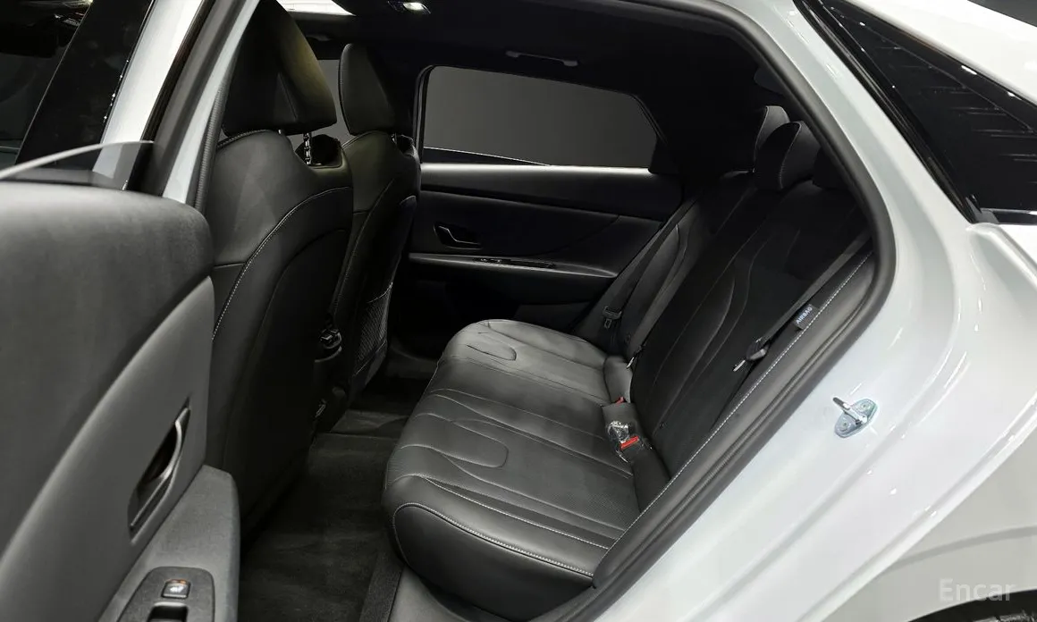 Hyundai Avante 2023 2.0 N