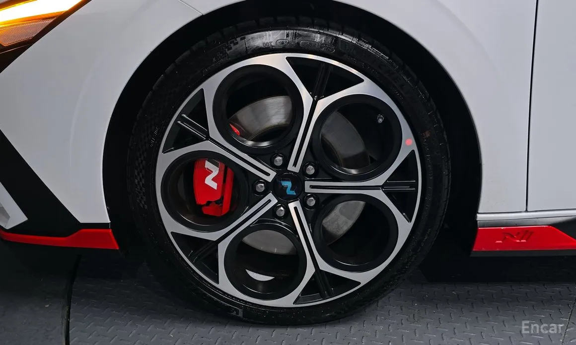 Hyundai Avante 2023 2.0 N