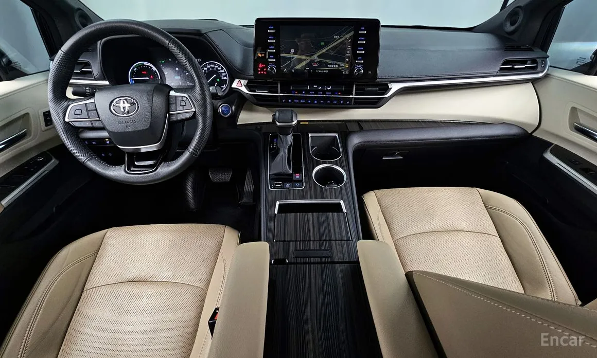 Toyota Sienna 2020 2.5 Hybrid 2WD