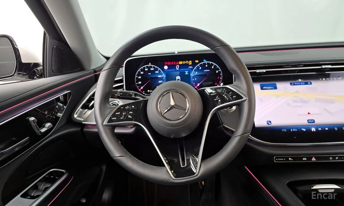 Mercedes-Benz E-Class 2024 E200 Avantgarde