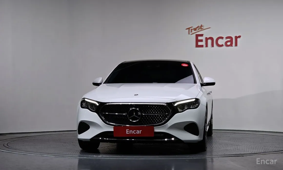Mercedes-Benz E-Class 2024 E200 Avantgarde