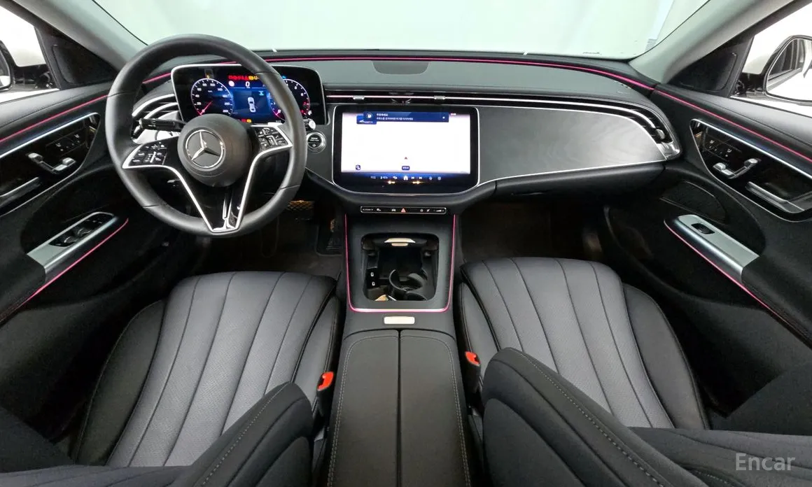 Mercedes-Benz E-Class 2024 E200 Avantgarde
