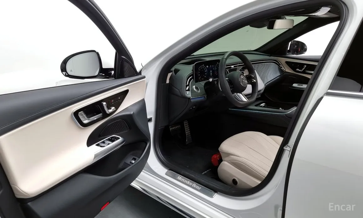 Mercedes-Benz E-Class 2024 E200 Avantgarde Limited
