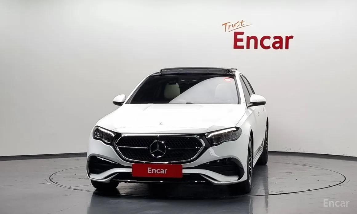 Mercedes-Benz E-Class 2024 E200 Avantgarde Limited