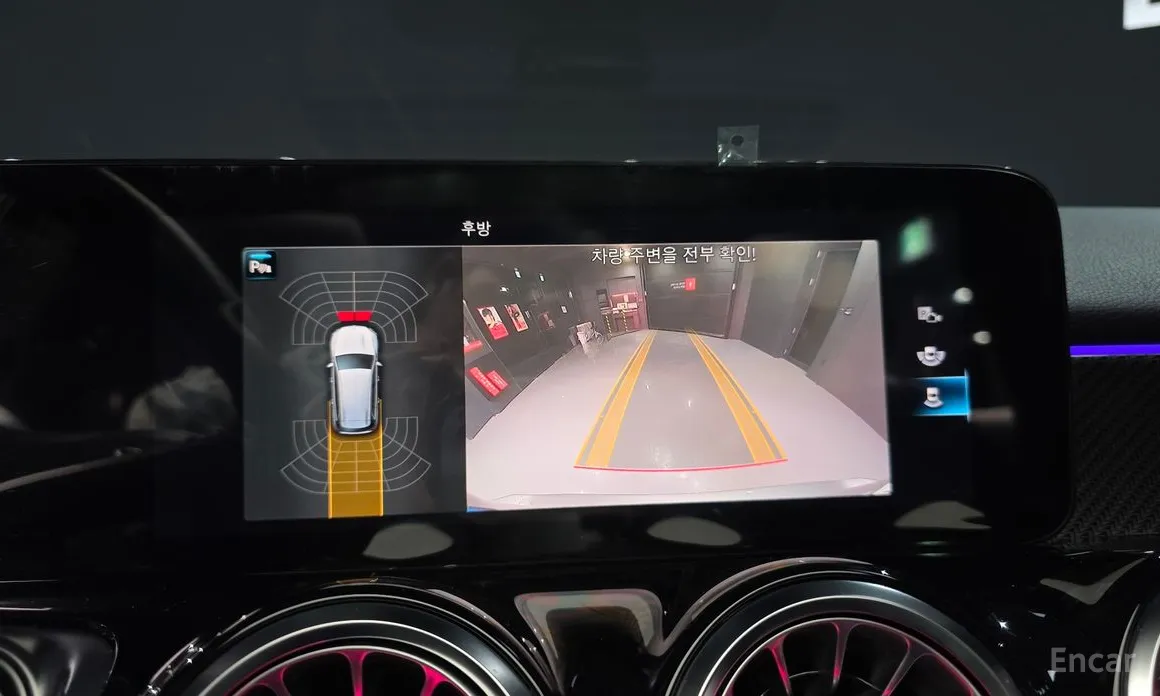 Mercedes-Benz GLB-Class 2020 GLB250 4MATIC