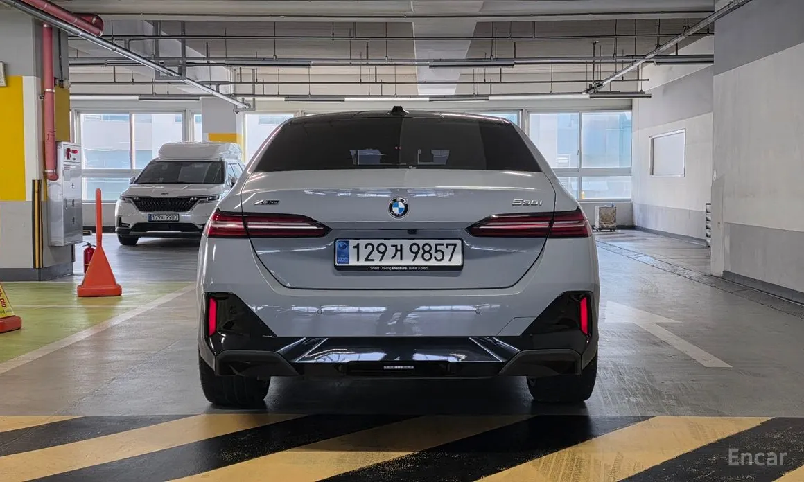 BMW 5 Series 2023 530i xDrive M Sport