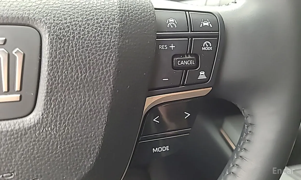 Toyota Crown 2023 2.5 4WD Hybrid