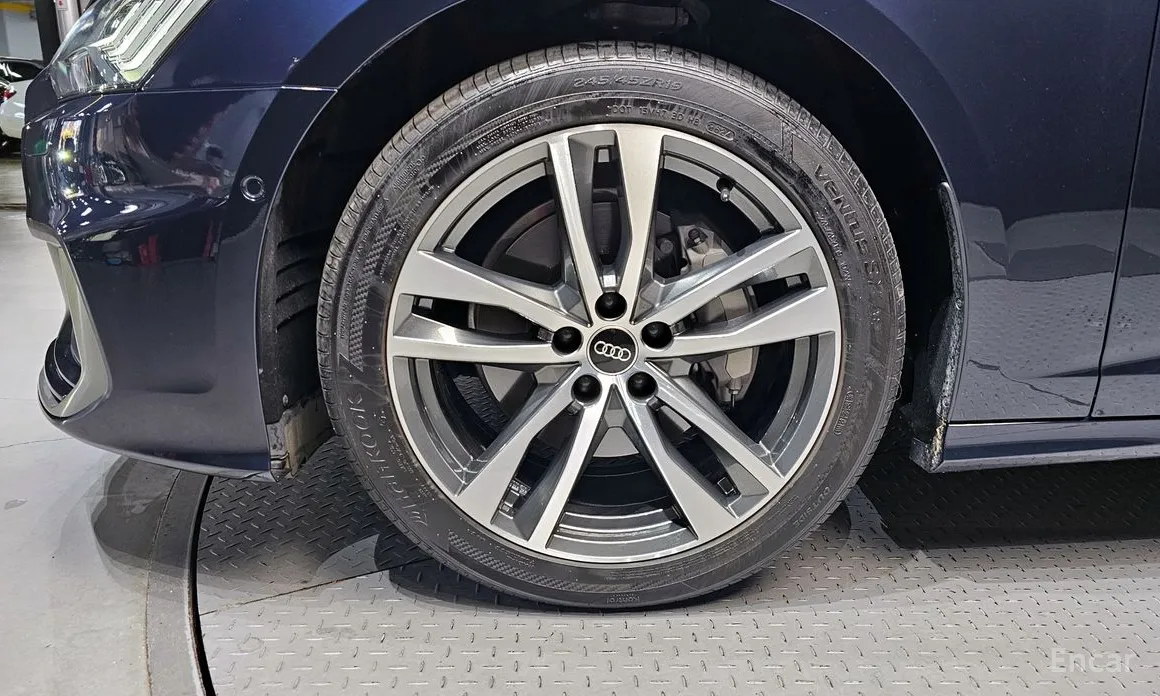 Audi A6 2019 45 TFSI Premium