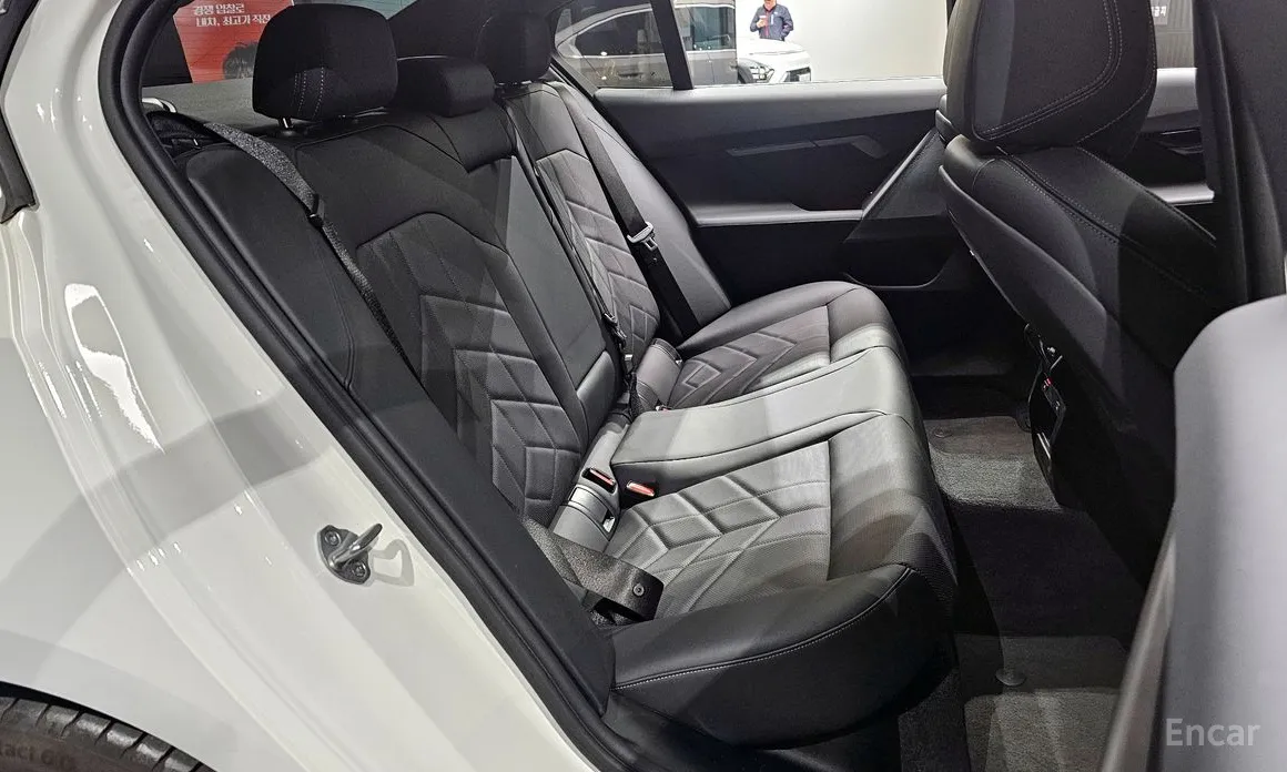 BMW 5 Series 2023 520i