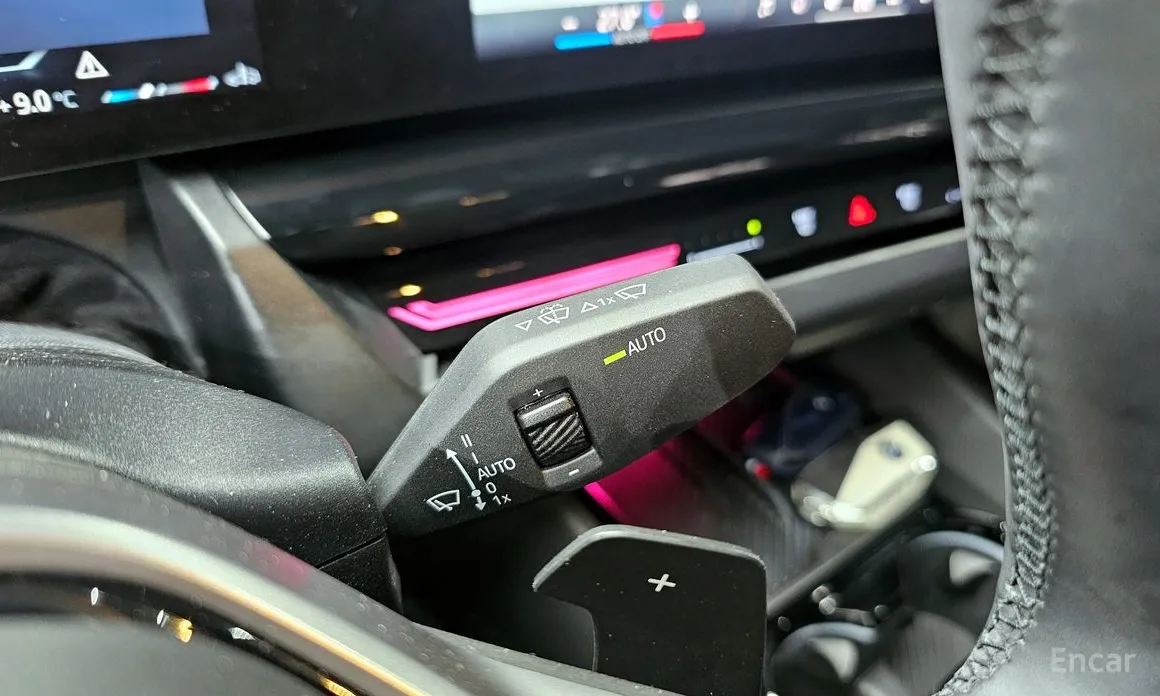 BMW 5 Series 2023 520i