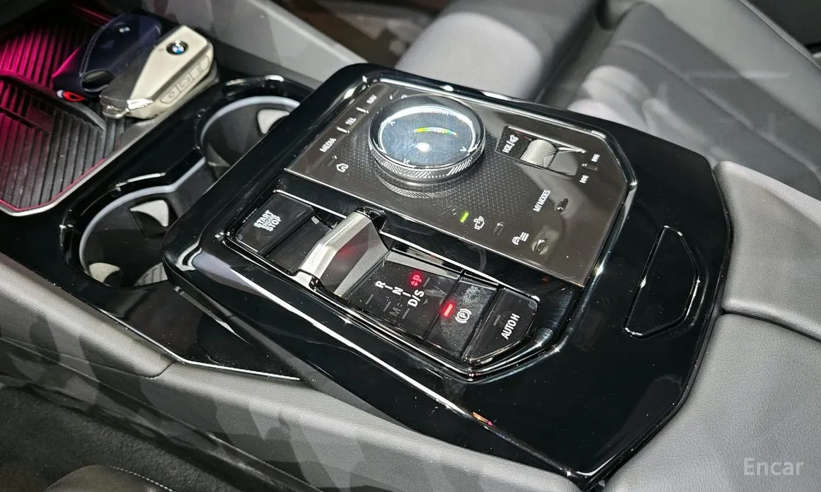 BMW 5 Series 2023 520i