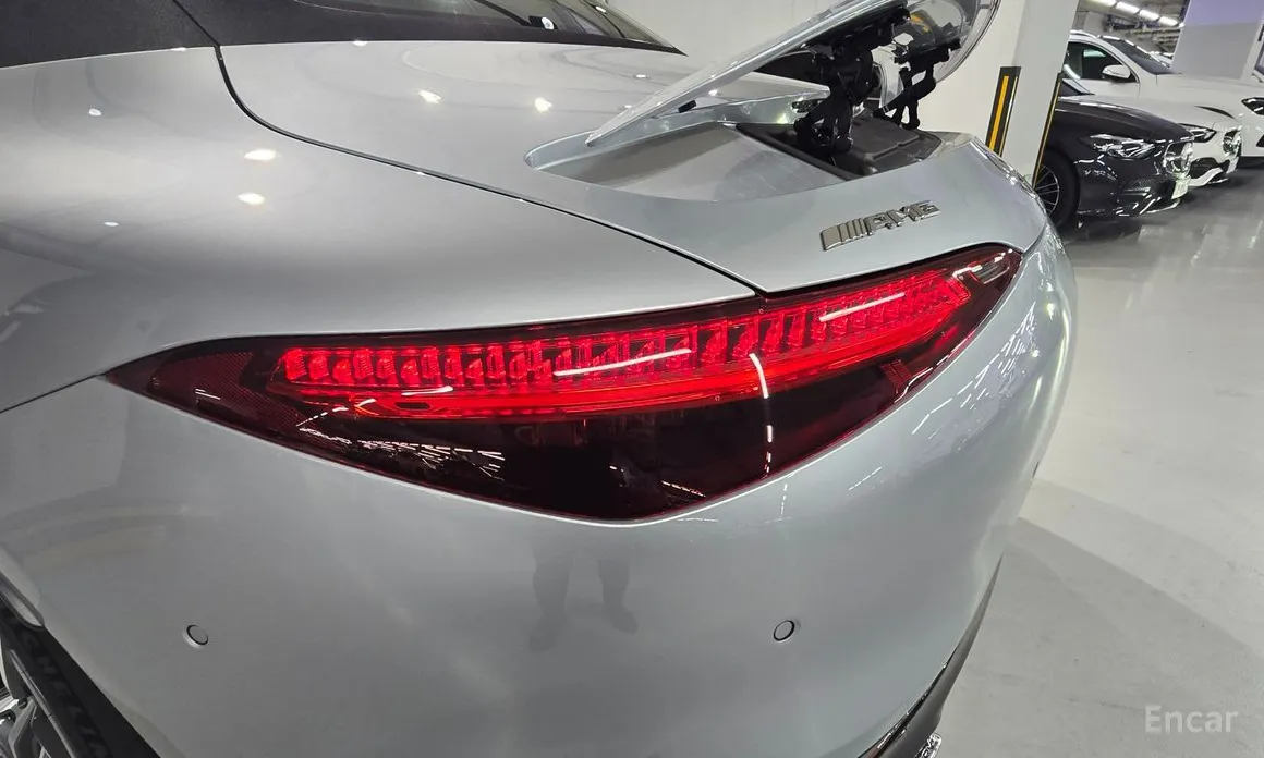 Mercedes-Benz SL-Class 2023 AMG SL43