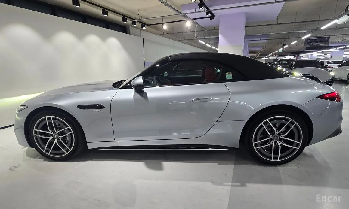 Mercedes-Benz SL-Class 2023 AMG SL43