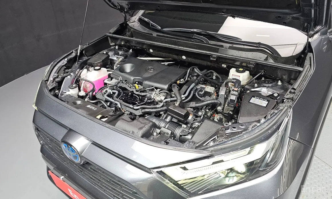 Toyota RAV4 2019 2.5 2WD Hybrid XLE