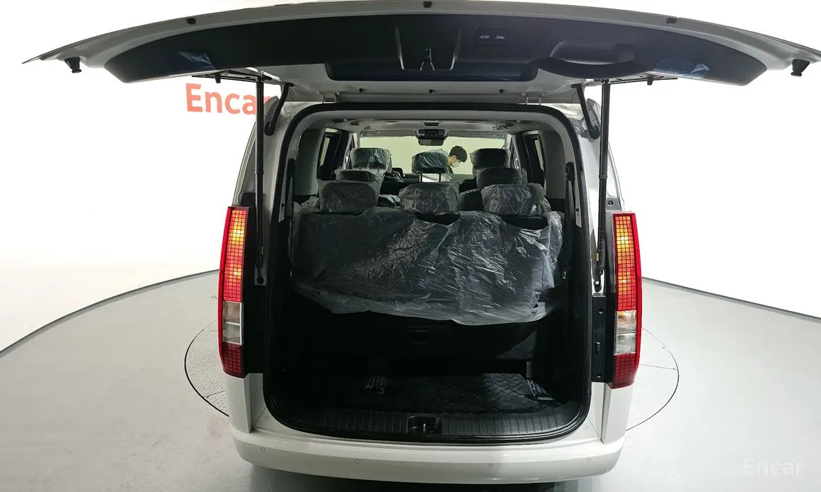 Hyundai Staria 2021 HEV 1.6 Tourer 11-Seater